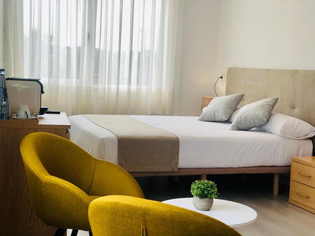 Hotel Alcamino Mompia